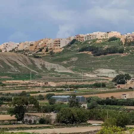 Appartement Three Bedroom With Countryside Views In Sannat